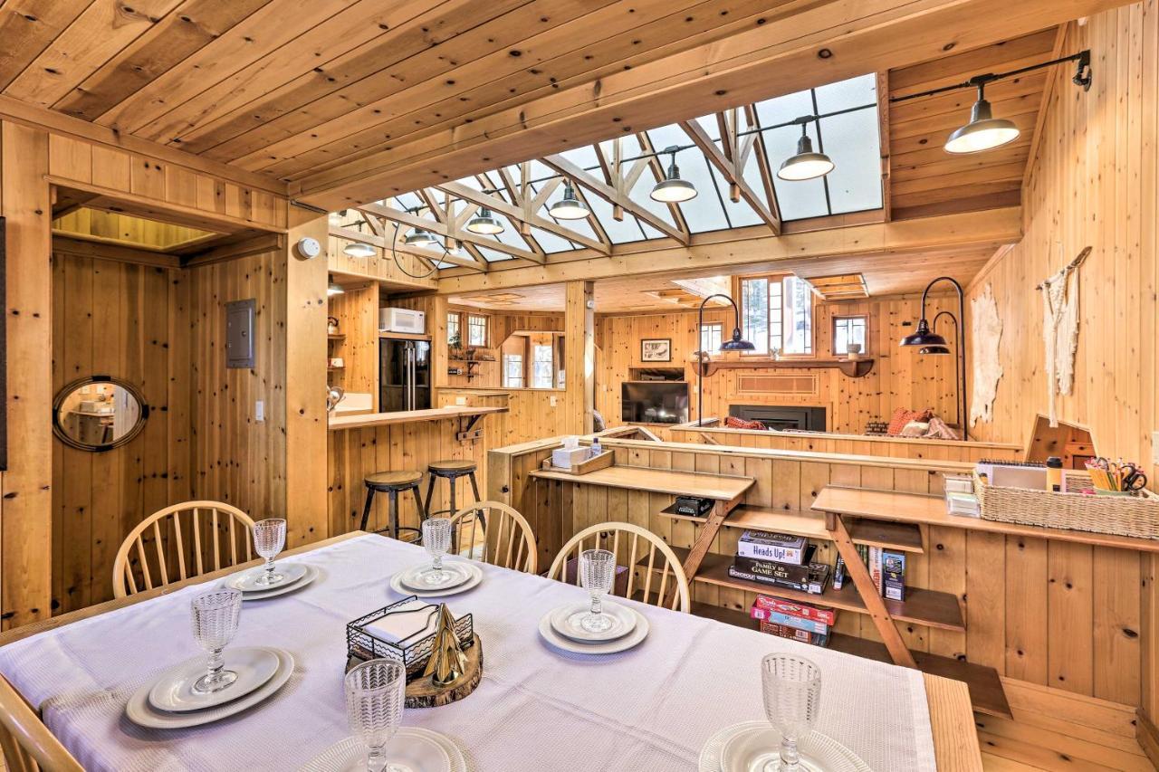 Holiday home Tahoe Area Townhome Less Than 1 Mi To Heavenly Lifts!